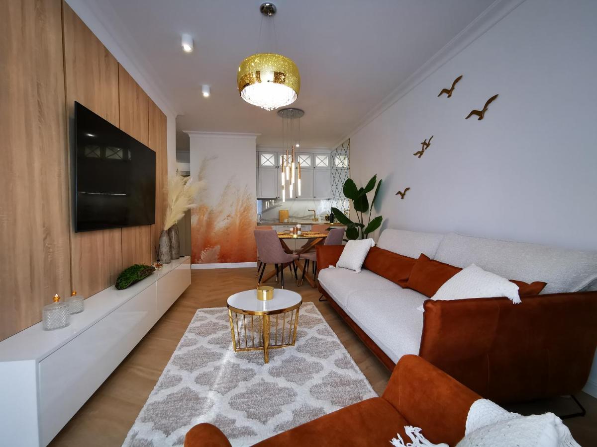 Gold B29 Let's Sea Baltic Park Apartment *