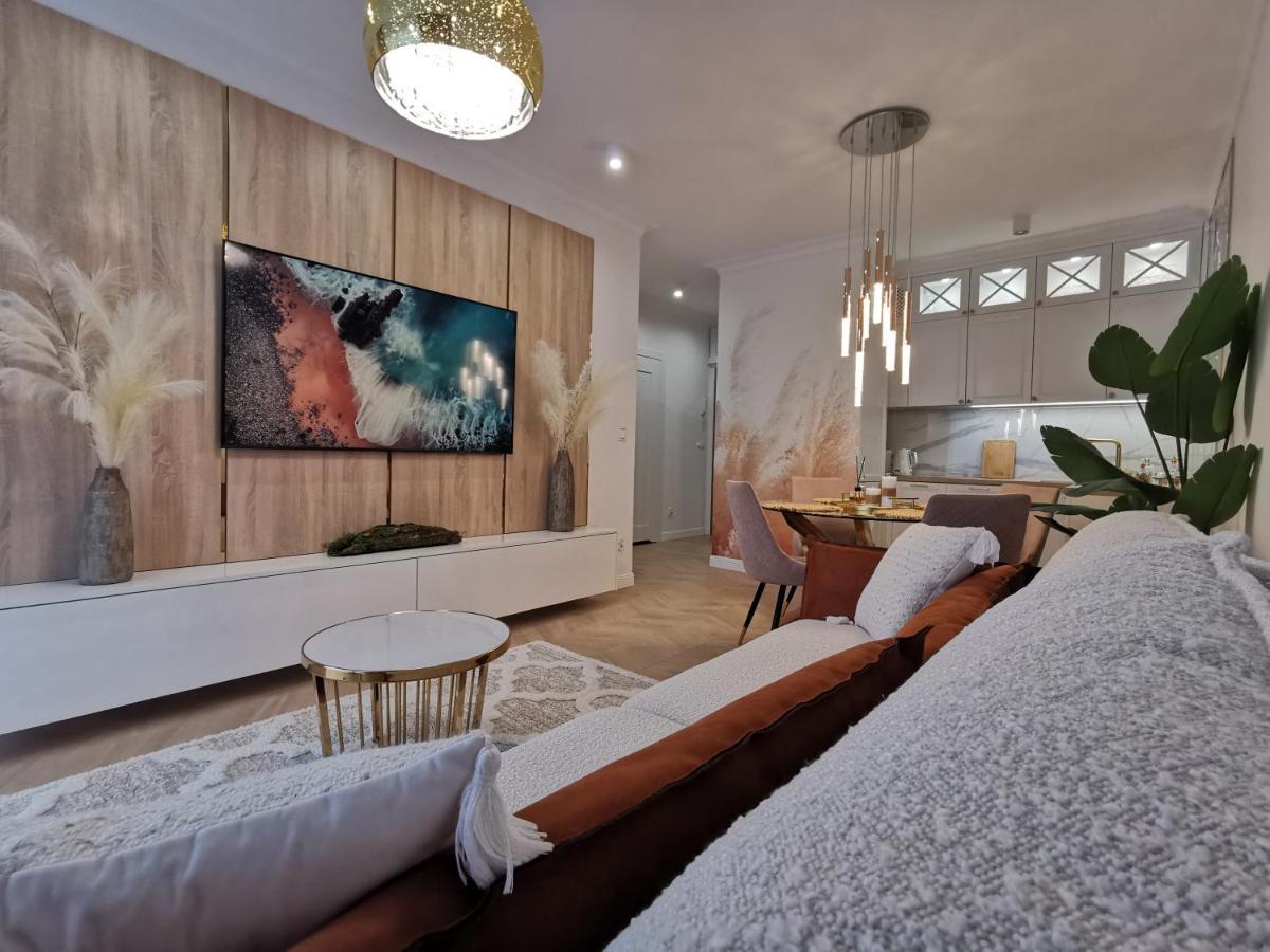 Apartment Gold B29 Let's Sea Baltic Park